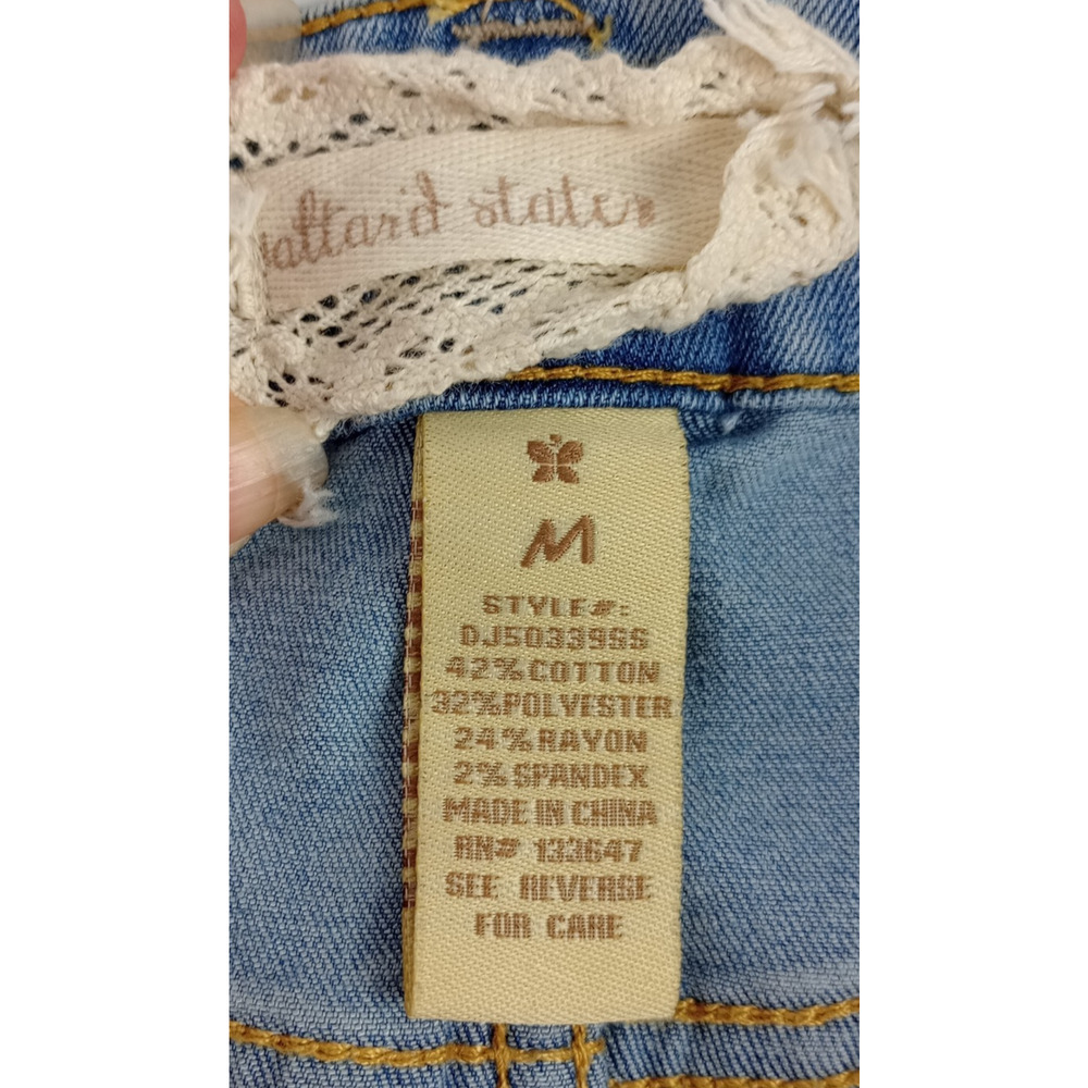 Altar'd State Women's M Light Blue Distressed Denim Mini Skirt 5 Buttons - Picture 3 of 10
